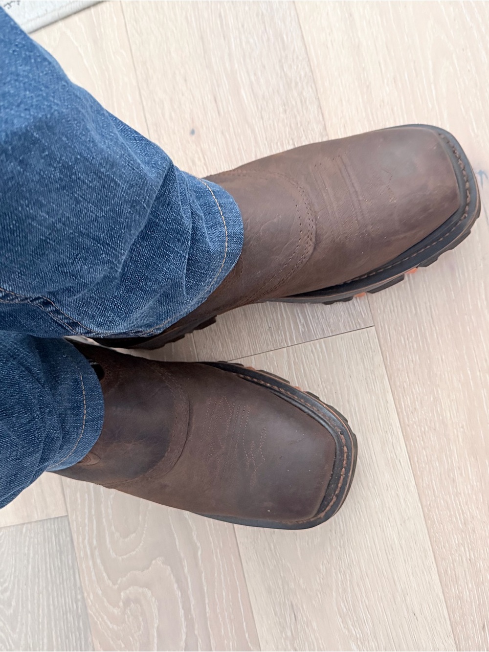 Cody James Brown Leather Cowboy Boots with Embroidered Shaft - Carbon Fiber Toe - Picture 5 of 11